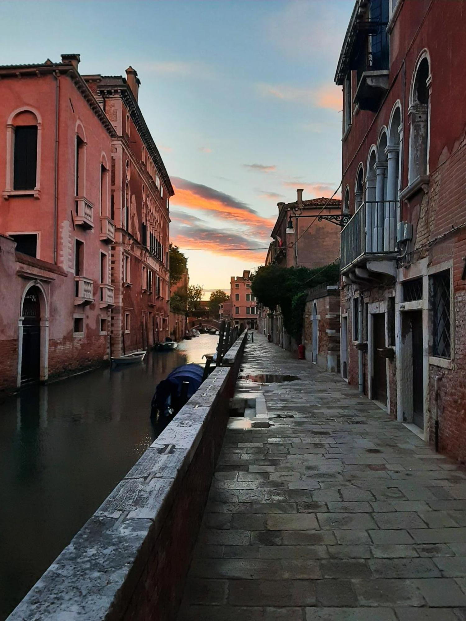 Ca' Dino Venice - Canal View Esterno foto